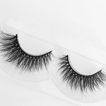 Load image into Gallery viewer, Chloe - Coco Mink Lashes