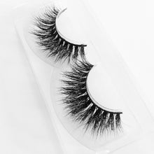 Load image into Gallery viewer, Sophie - Coco Mink Lashes