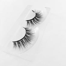 Load image into Gallery viewer, Dixie - Coco Mink Lashes