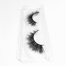 Load image into Gallery viewer, Unforgettable - Coco Mink Lashes