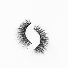 Load image into Gallery viewer, Marylin - Coco Mink Lashes
