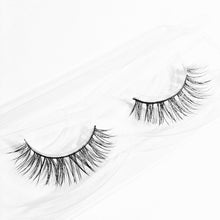 Load image into Gallery viewer, Sienna - Coco Mink Lashes