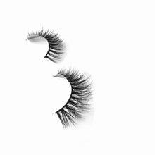 Load image into Gallery viewer, Golden - Coco Mink Lashes
