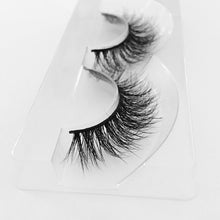 Cargar imagen en el visor de la galería, Miami - Coco Mink Lashes