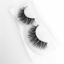 Load image into Gallery viewer, Foxy - Coco Mink Lashes