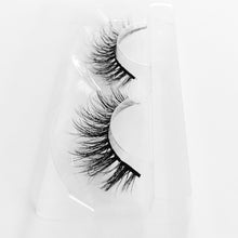 Load image into Gallery viewer, Dolly - Coco Mink Lashes