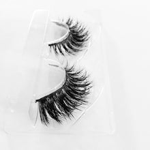 Load image into Gallery viewer, Vegas - Coco Mink Lashes